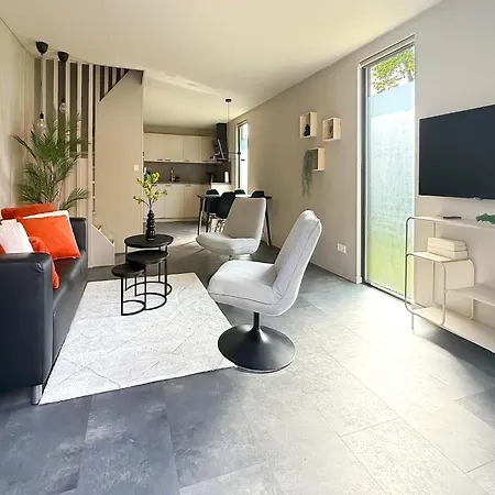 Holiday home Modern Forest Near